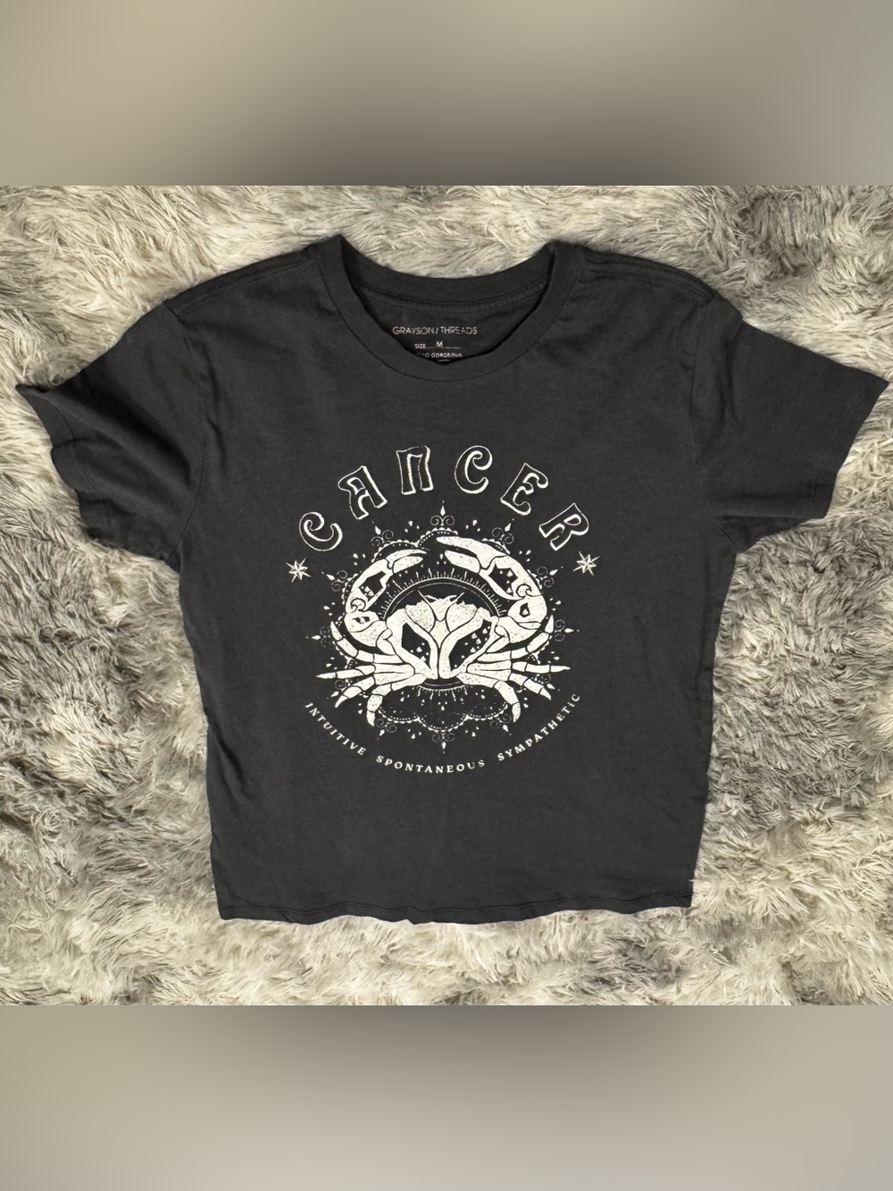 Grayson Threads Cancer Zodiac Graphic Tee Women’s Medium Black Astrology Shirt
